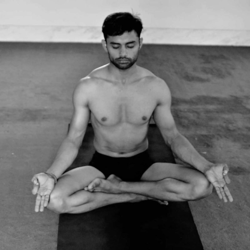 Gaurav-Ji_3-qfo9q93zq6qkw5bkgilki1yl0iu9ryz8np7eieij40